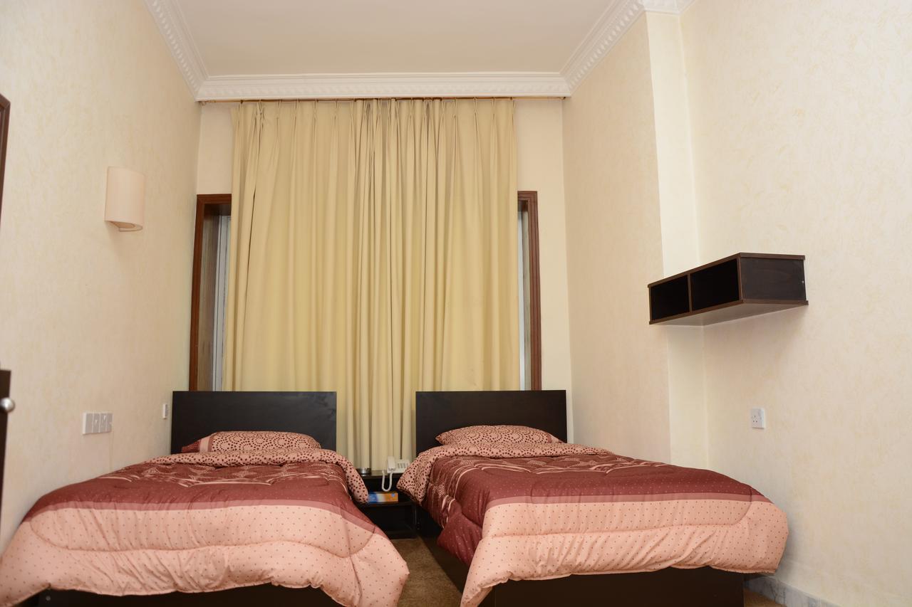 Teeba Palace Hotel Suites Амман Экстерьер фото