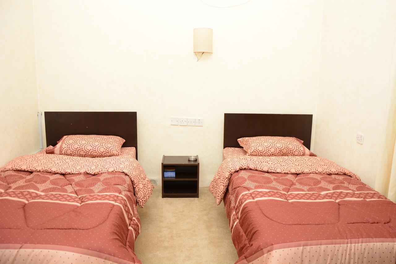 Teeba Palace Hotel Suites Амман Экстерьер фото