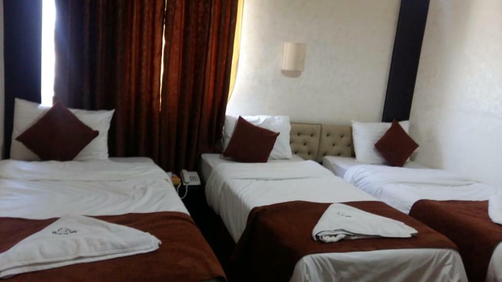 Teeba Palace Hotel Suites Амман Экстерьер фото